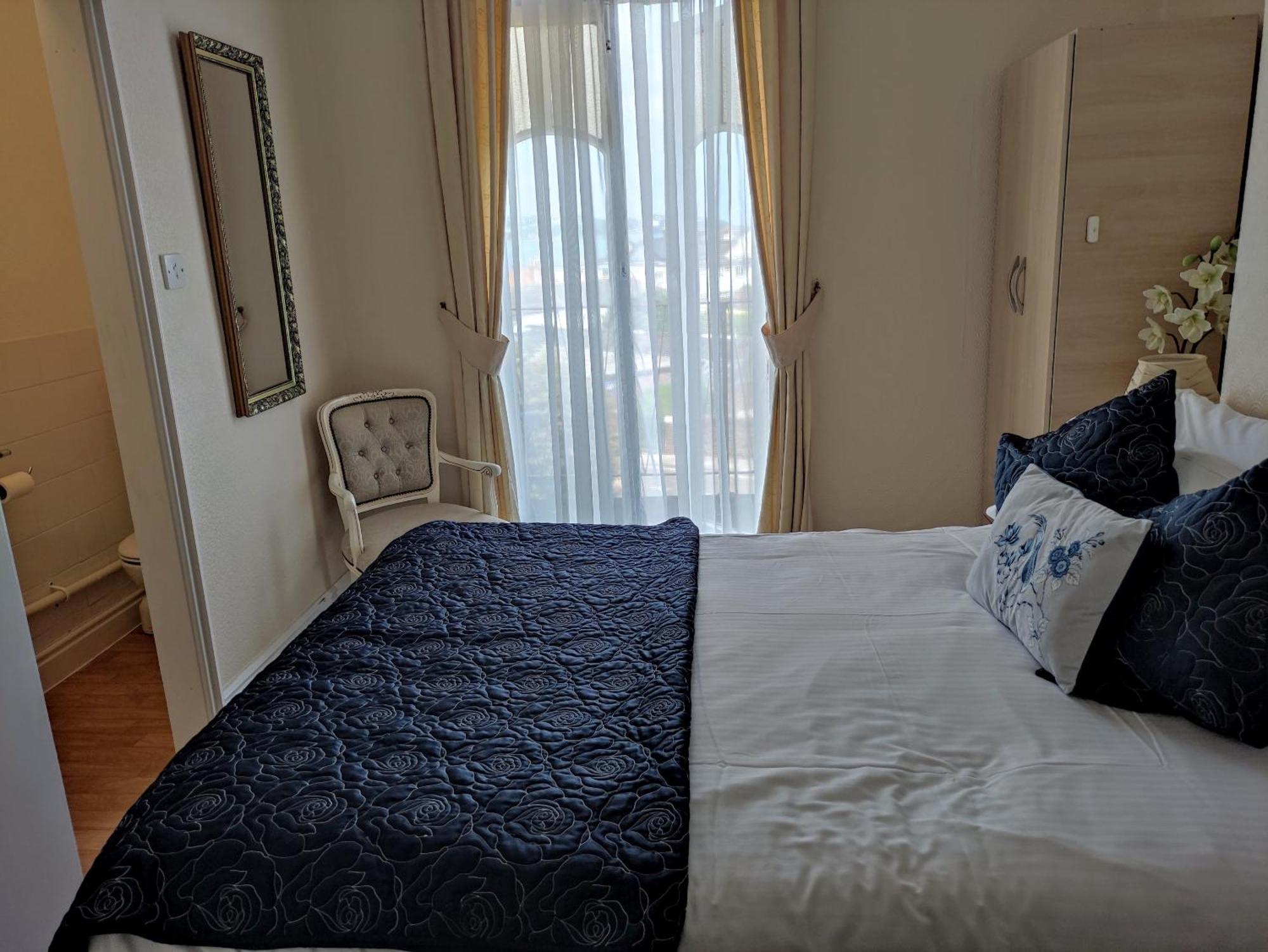 פיינטון Cleve Court Hotel חדר תמונה